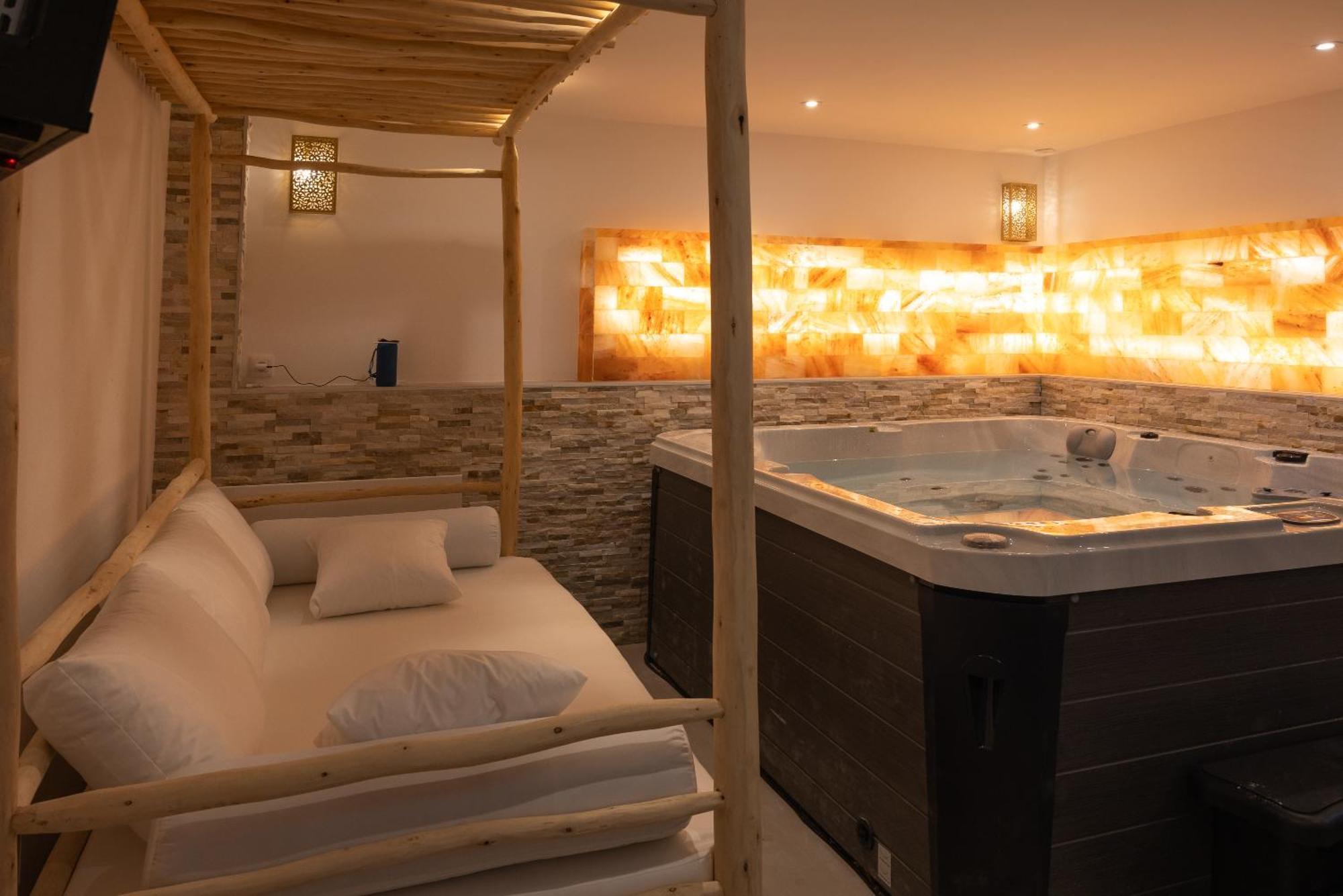L'Andalouse & Spa Privatif - Strasbourg Mittel Mittelhausbergen Dış mekan fotoğraf